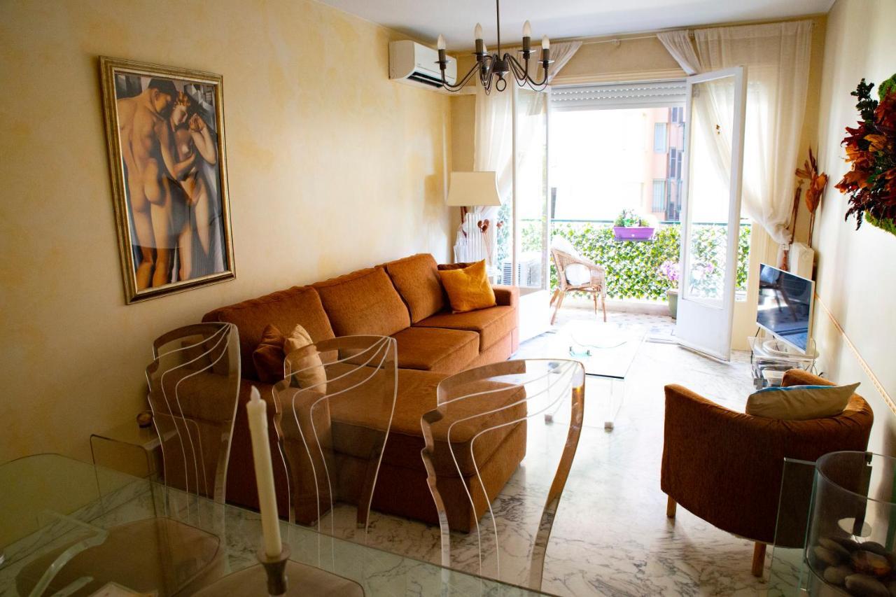 Chill Out Apartment, 2 Mins From Beach 니스 외부 사진